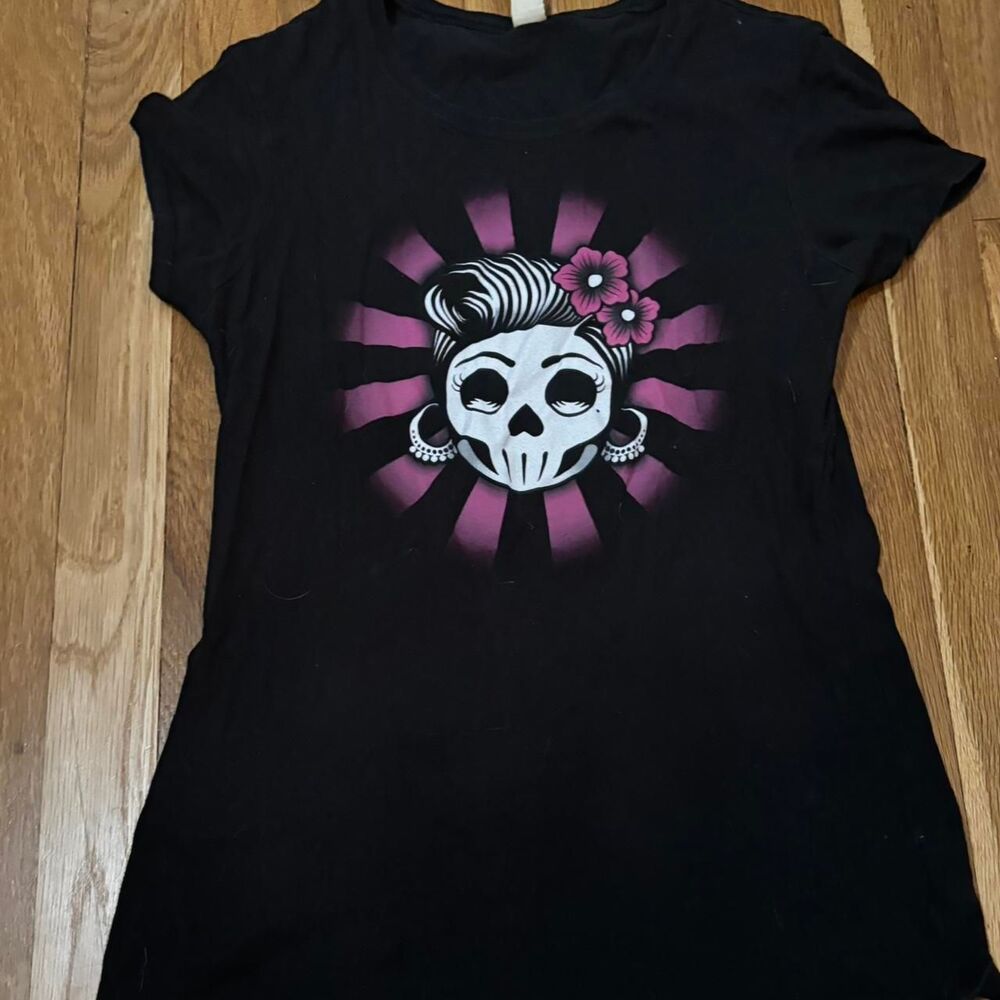 Unbranded Women's Black T-shirt
